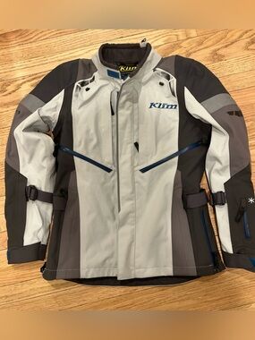 KLIM Women’s Altitude Motorcycle Jacket Used 3 Times